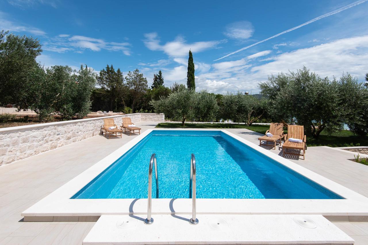 Villa Loviste Paradise Eksteriør bilde