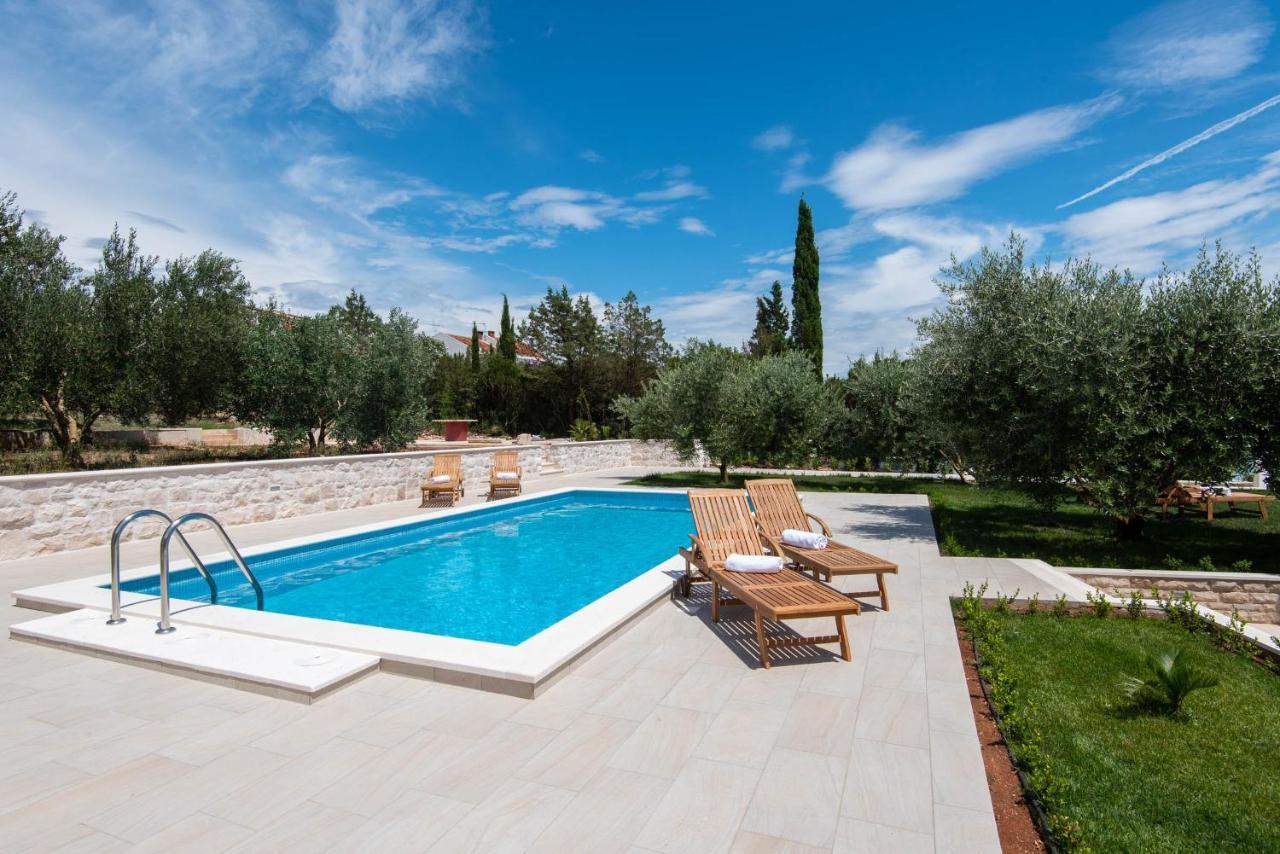 Villa Loviste Paradise Eksteriør bilde