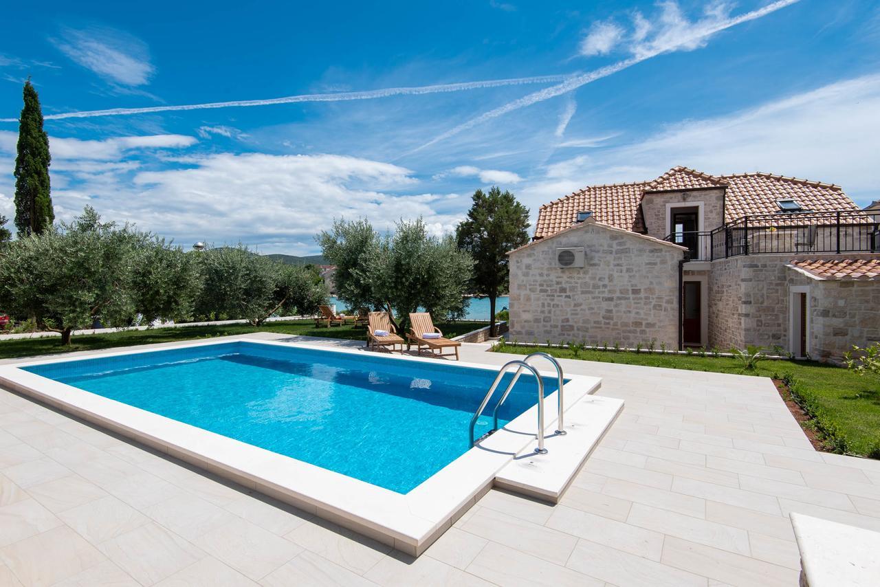 Villa Loviste Paradise Eksteriør bilde